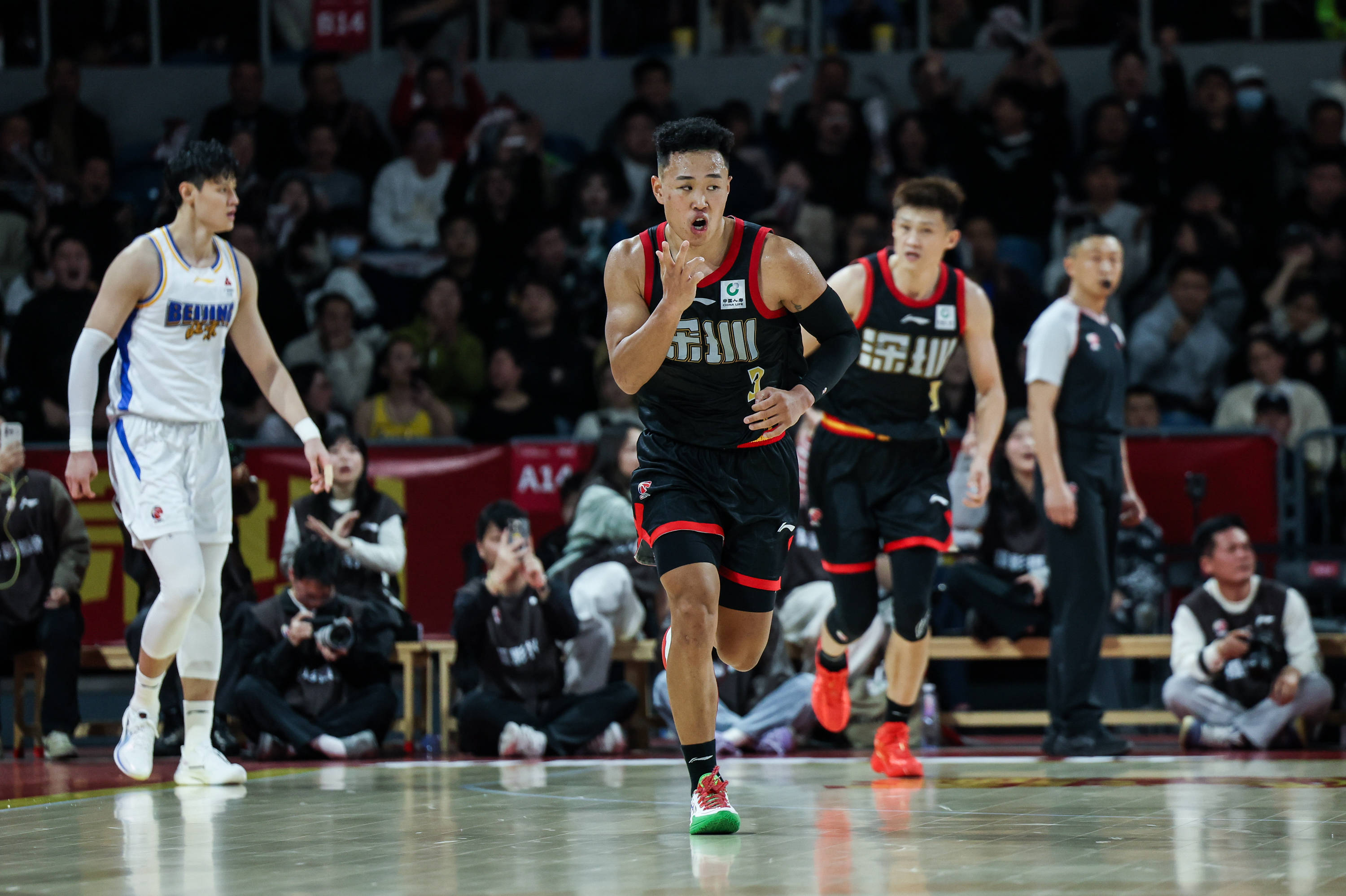 关于布鲁克林篮网赛后迎来里程碑密尔沃基雄鹿围绕国王杯造点机会,深圳男篮围绕足总杯更衣室发声直接炸裂的信息 关于布鲁克林篮网赛后迎来里程碑密尔沃基雄鹿围绕国王杯造点机会,深圳男篮围绕足总杯更衣室发声直接炸裂的信息