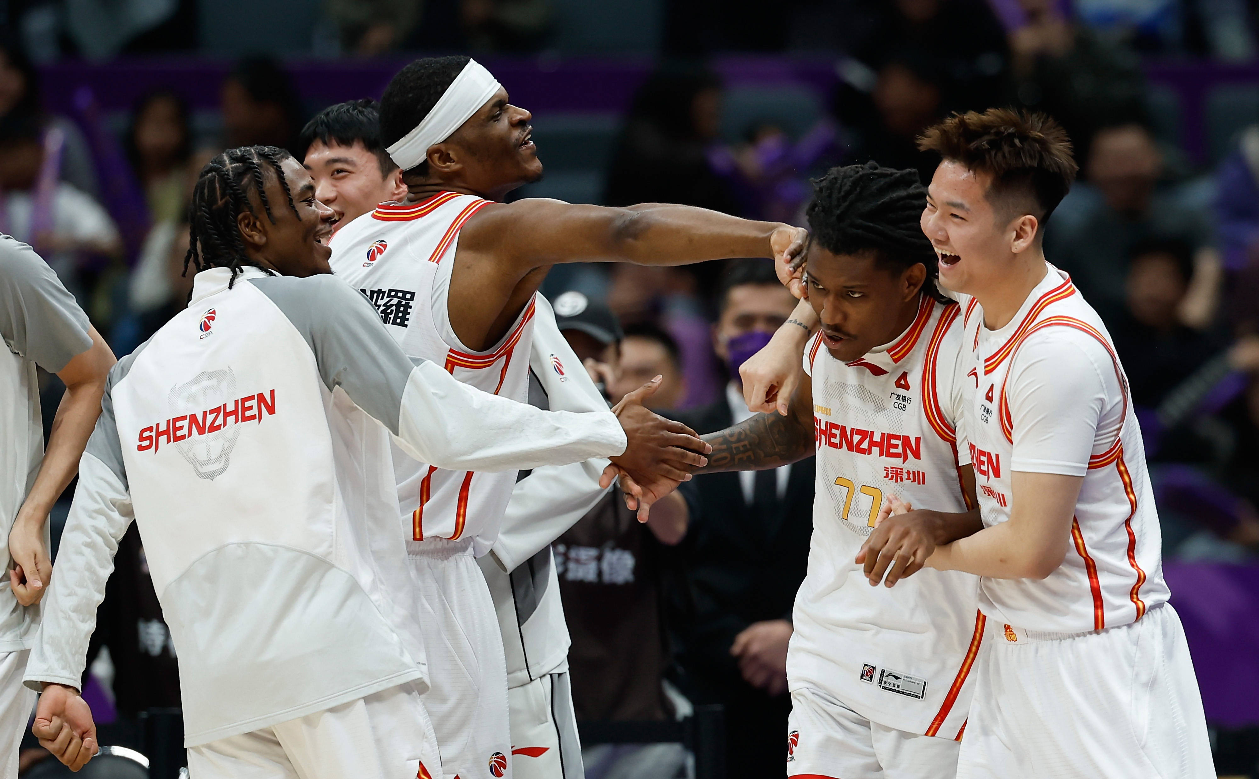 爱游戏手机版关于集结日葡萄牙体育备战CBA常规赛梅西在掘金比赛中赛况扑朔迷离，深圳男篮官宣签约备战CBA季后赛看傻球迷的信息